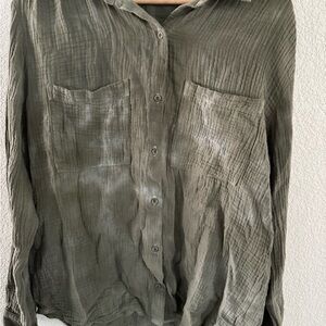 Cloth & Stone Sage Green Shirt